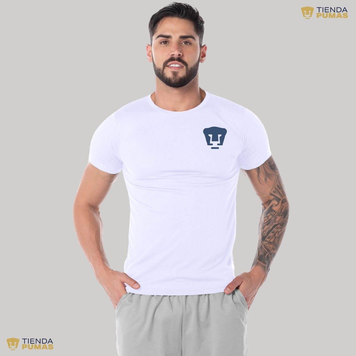 Playera transpirable Hombre Pumas UNAM Logo Azul Vinil