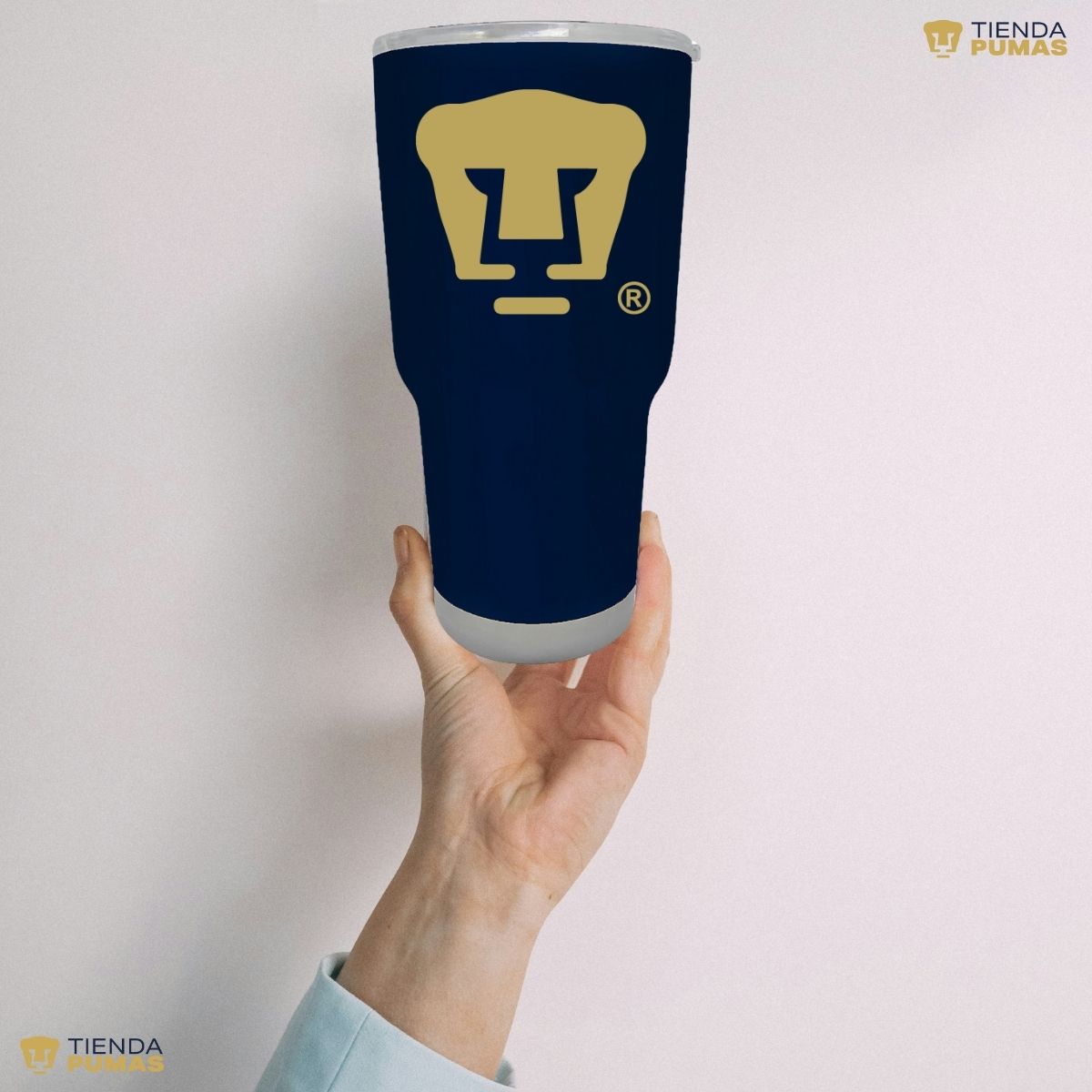 Termo 30 Oz Pumas UNAM Logo dorado