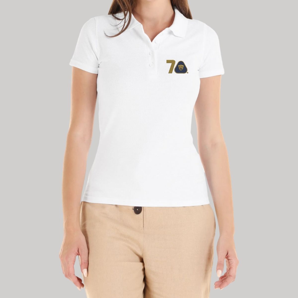 Playera Tipo Polo Piqué Mujer Pumas UNAM 70 Años Bordado Edición Limitada 4