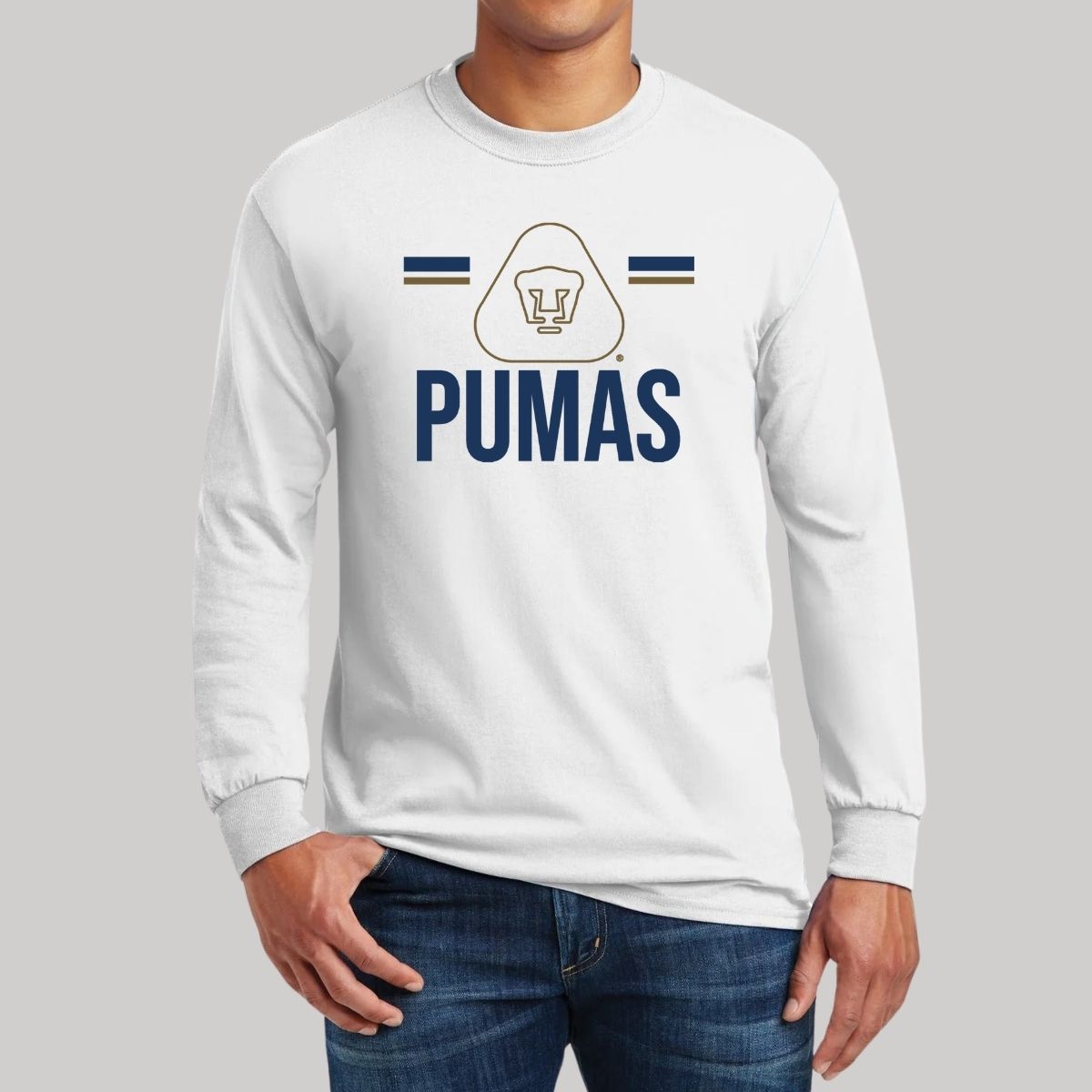 Playera Hombre Pumas UNAM Manga Larga Insignia