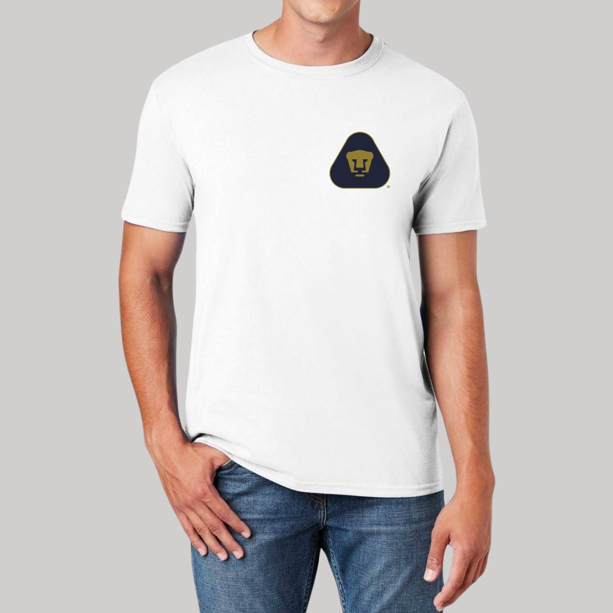 Playera Hombre Pumas UNAM Blank Triangular