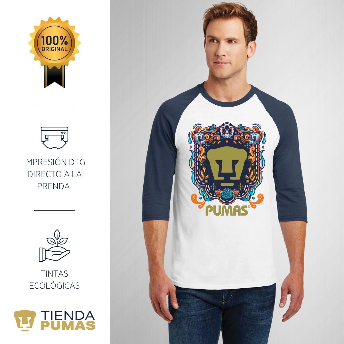 Playera Raglán Manga 3/4 Hombre Pumas UNAM Día de Muertos Celeste
