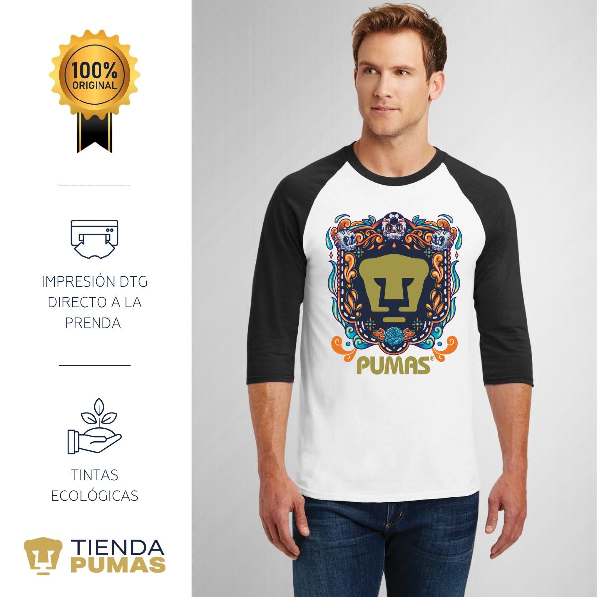 Playera Raglán Manga 3/4 Hombre Pumas UNAM Día de Muertos Celeste